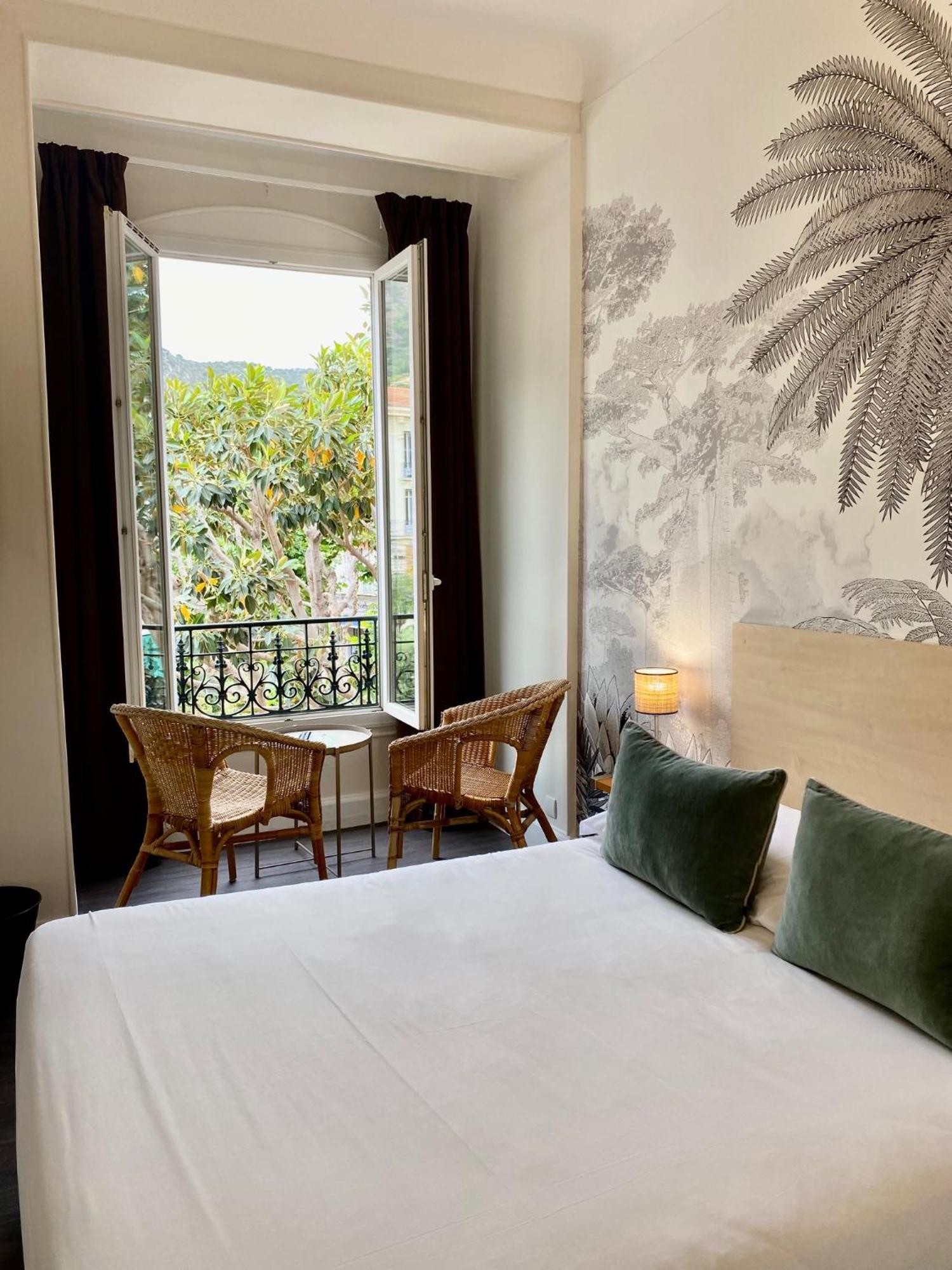 Hotel Select Beaulieu-sur-Mer Bagian luar foto