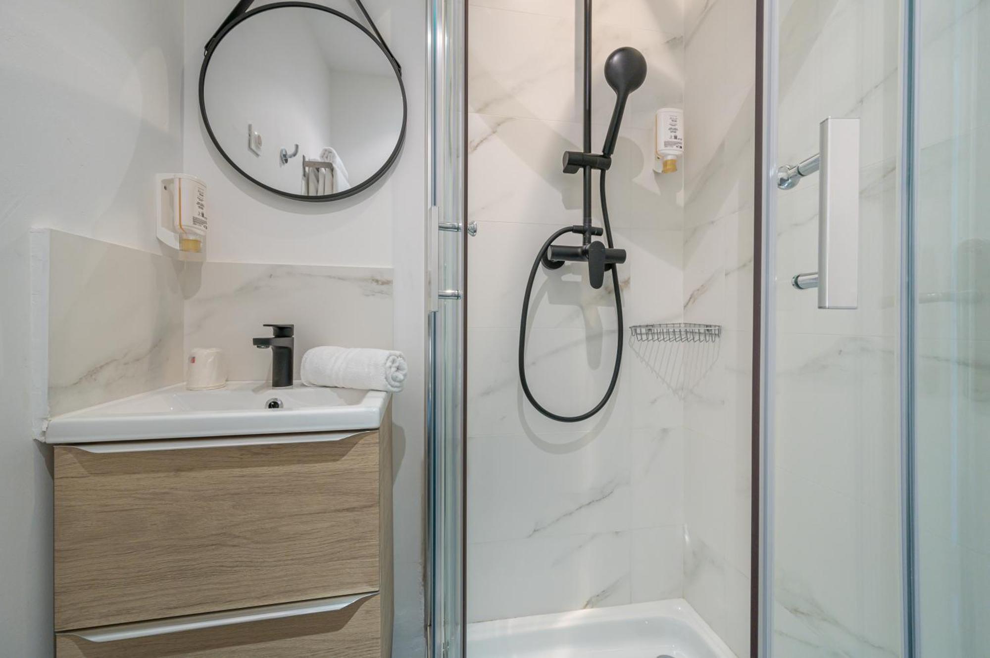 Hotel Select Beaulieu-sur-Mer Bagian luar foto