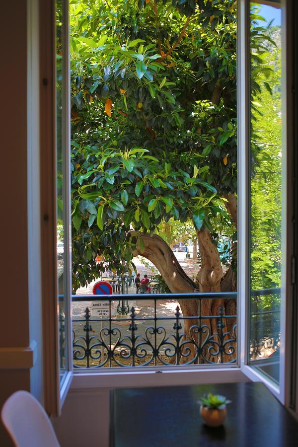 Hotel Select Beaulieu-sur-Mer Bagian luar foto